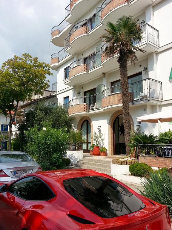 Ilios Aparthotel